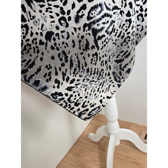 Essence EUC snow leopard assymetrical hem lace sleeveless dress One Size black - Picture 7 of 16